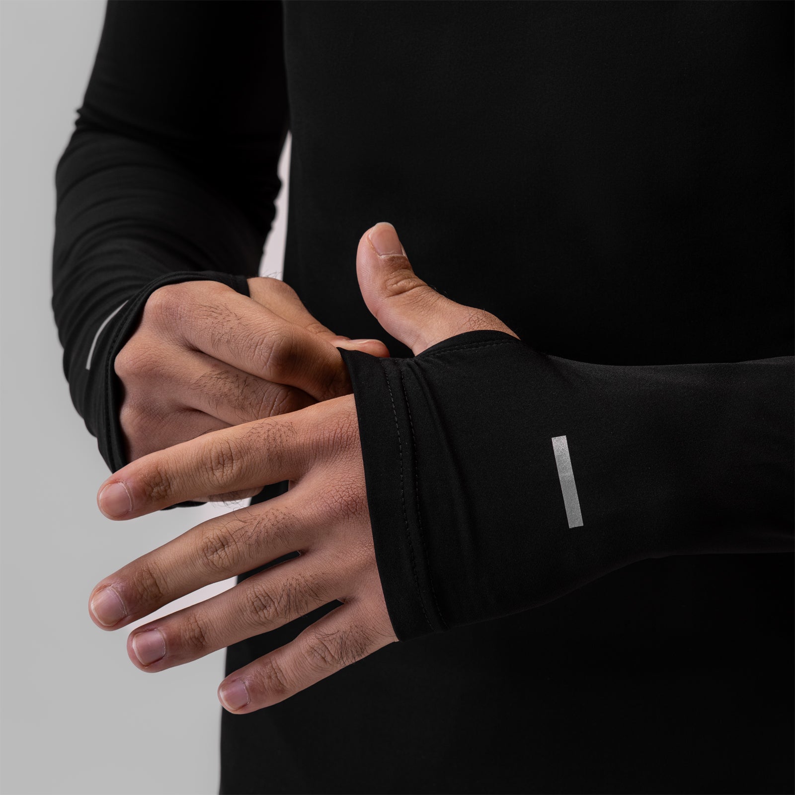 0906. Thermal Training Quarter Zip - Black "Cyber"