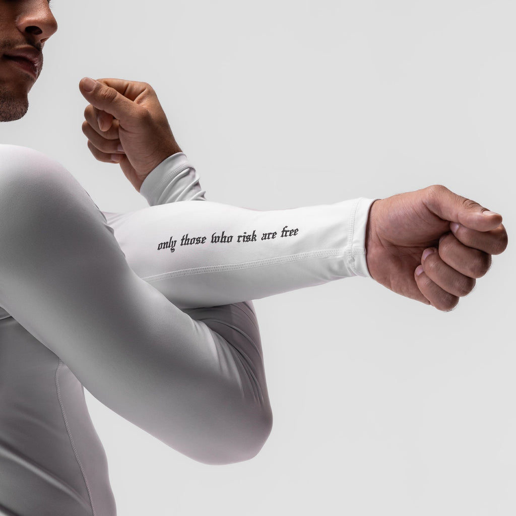 0908. WarpFlexx® Compression Mock Neck Long Sleeve - White "Space Bracket"