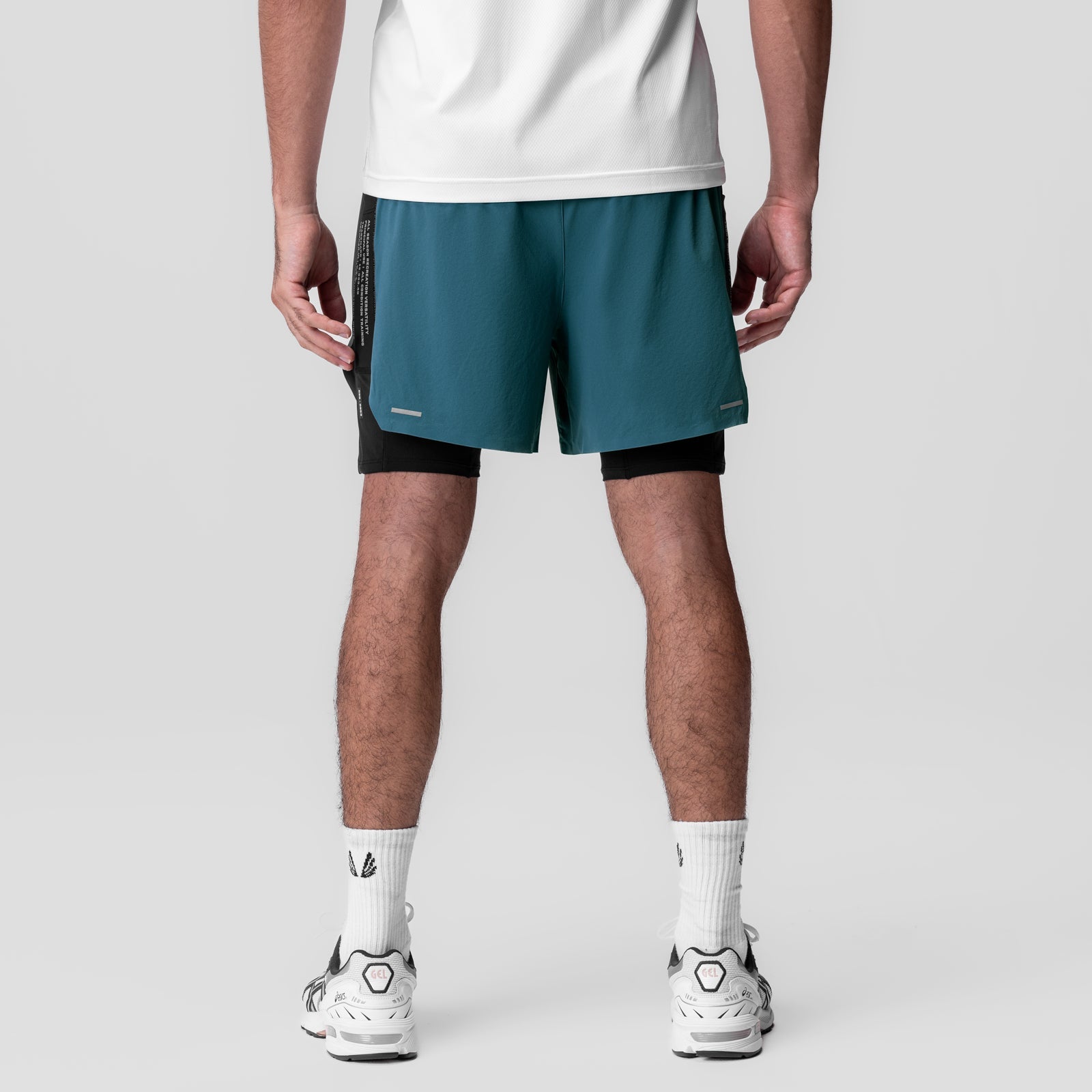 0953. Aerotex™ Hybrid Liner Short - Storm