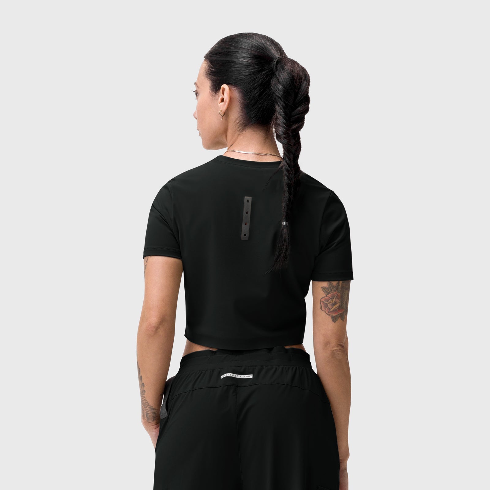 W019. Lycra® Cropped Tee - Black