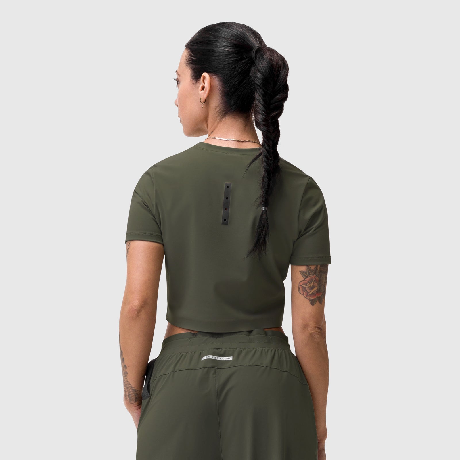 W019. Lycra® Cropped Tee - Olive