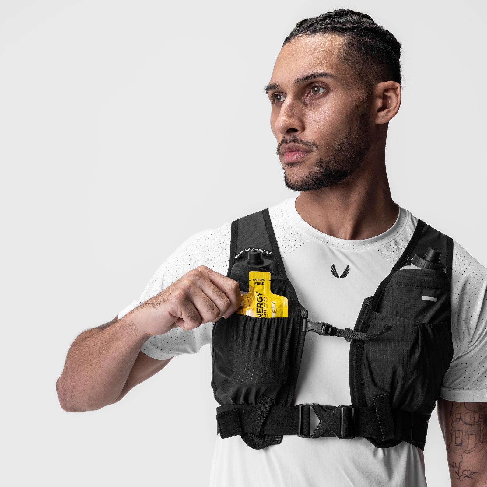 0899. 2-in-1 Packable Run Vest - Black