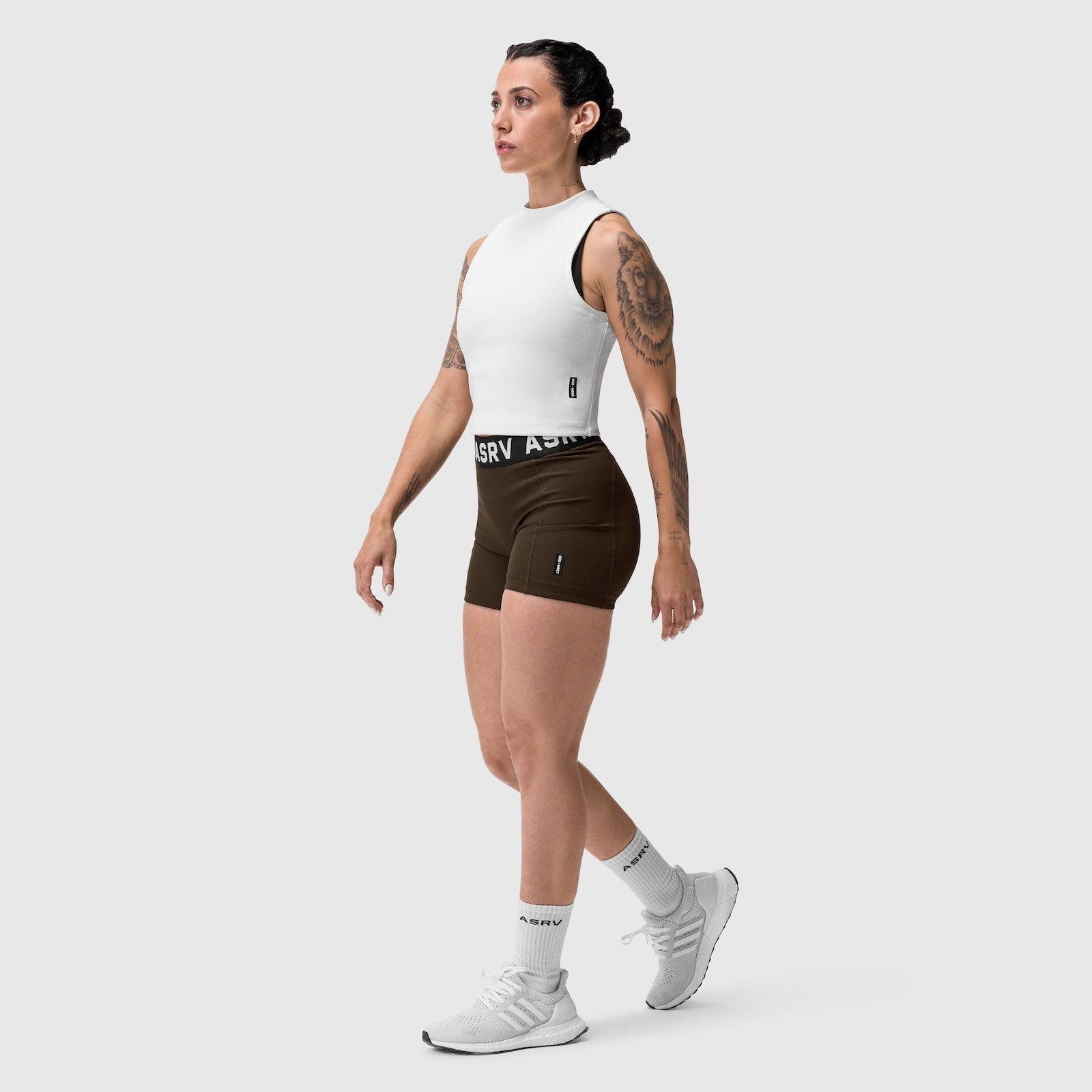 W027. Performance Ribbed Short - Dark Earth